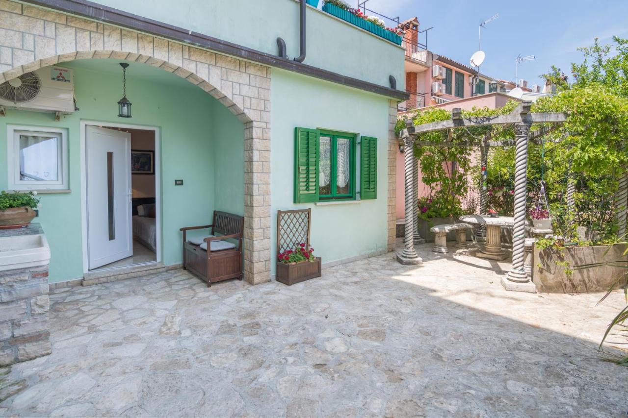 פורץ Secret Garden Apartment מראה חיצוני תמונה