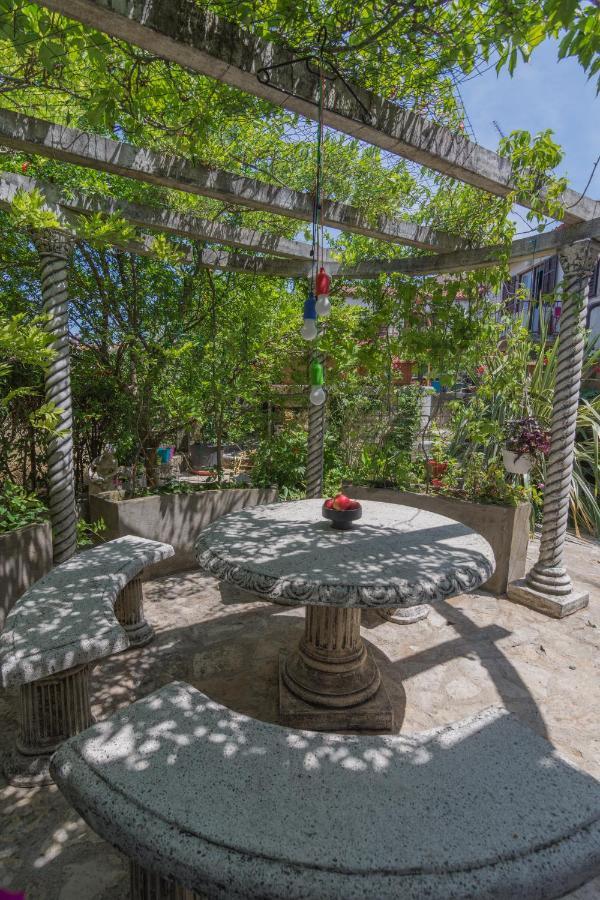 פורץ Secret Garden Apartment מראה חיצוני תמונה